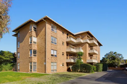 Sea Blue Retreat 2-bed Unit in Glenelg North - Homestays