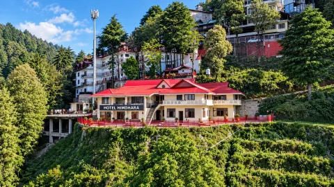 Hotel Himdhara, Near Mall Road Dalhousie in Чамба
