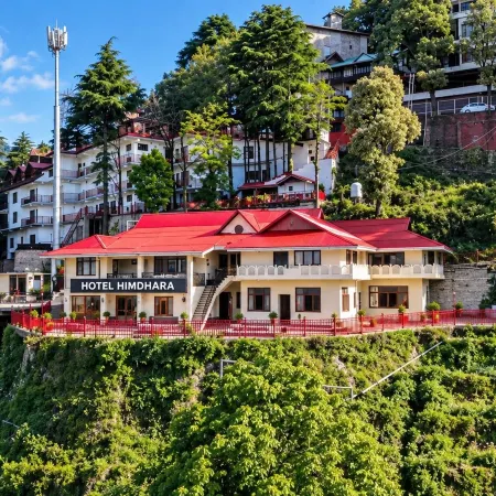 Hotel Himdhara, Near Mall Road Dalhousie