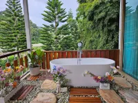 Eden garden resort at Monjam - parking