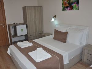 Neoss Boutique Hotel