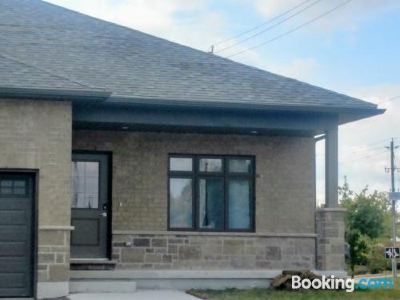 Boardwalk Homes - Executive Townhomes