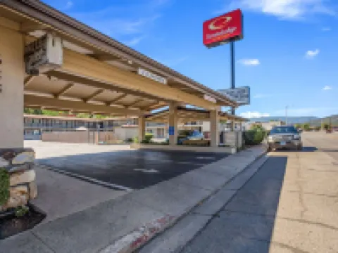 Econo Lodge Inn & Suites Hoteles en Yreka