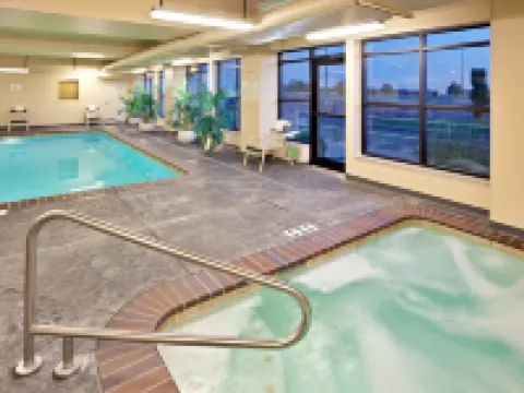 Holiday Inn Express & Suites Pasco-Tricities by IHG Hotels in Pasco