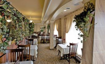 Monte Carlo Inn Brampton