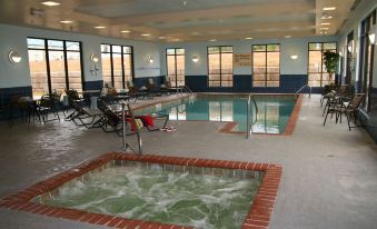 Hampton Inn & Suites McComb
