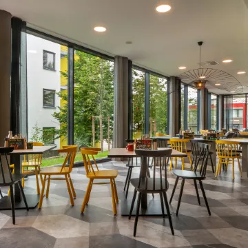 Holiday Inn - the niu, FURY ASCHHEIM MESSE by IHG