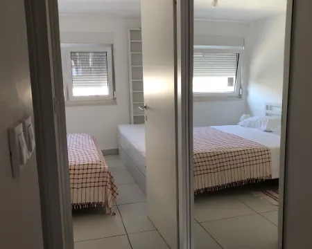 No5 One Bedroom Apartment Hotels in Pakostane
