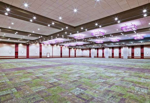 The Westin Lombard Yorktown CenterOver view