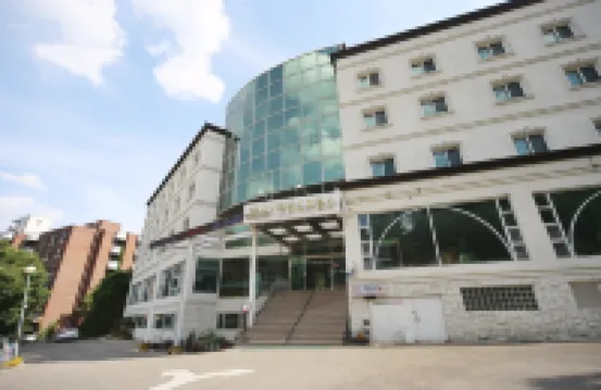 蔚珍白巖温泉酒店