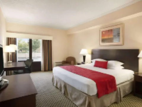 Ramada by Wyndham Newark/Wilmington Hotels in Newark
