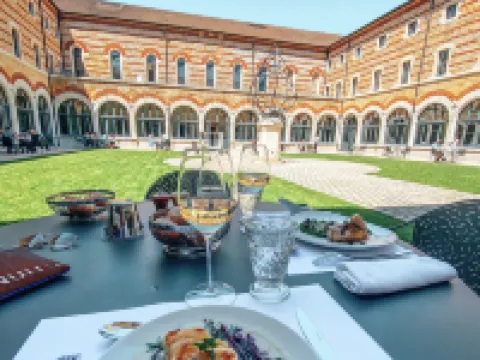 フルヴィエール ホテル リヨンのホテル