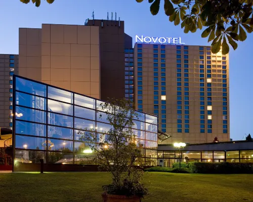Novotel Budapest City โรงแรมใกล้ทรินิตี้สแควร์
