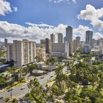 DoubleTree by Hilton Alana - Waikiki Beach