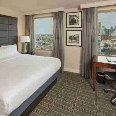 Hilton Philadelphia at Penn’s Landing Rooms