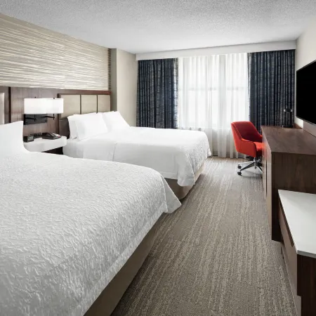 Hampton Inn & Suites Chicago-Downtown