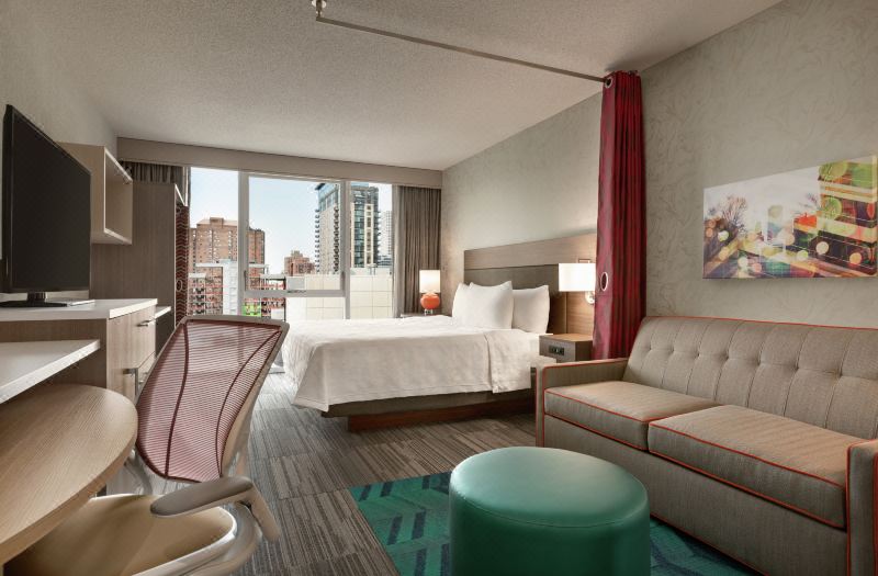 Home2 Suites by Hilton Chicago River North