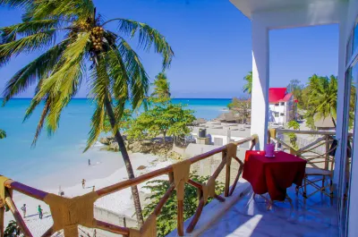 Room H: Left Side Sea View2rd Flat 2Guast Hotel di 