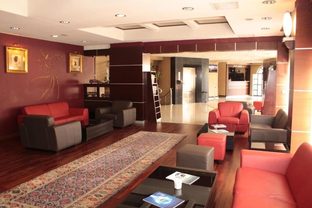 Rumi Hotel