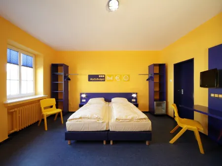 Bed'NBudget Expo-Hostel Rooms Отели рядом с достопримечательностью «Ярмарочная площадь Ганновера»