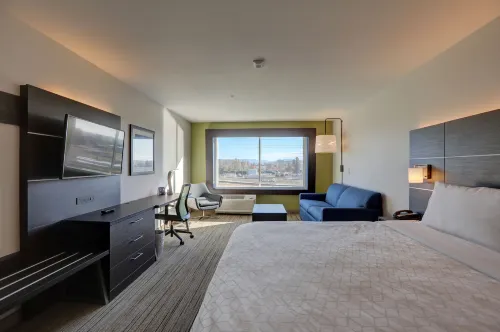 Holiday Inn Express & Suites AUBURN DOWNTOWN by IHG Hotels in Auburn