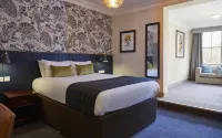 Swan Hotel by Greene King Inns Hotels in Alton