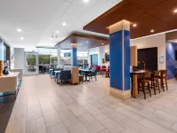 Holiday Inn Express & Suites PHOENIX - AIRPORT NORTH by IHG Hotels near Camelback East