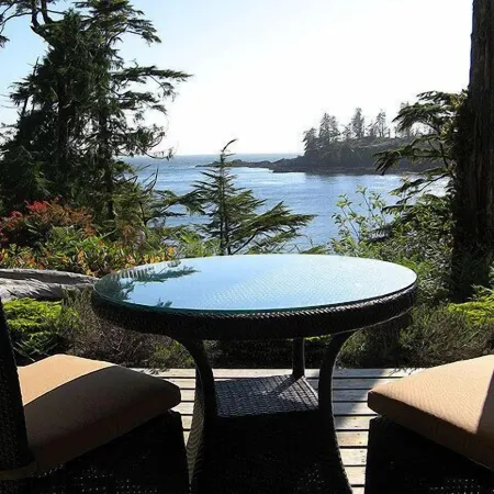 Reef Point Oceanfront Bed and Breakfast