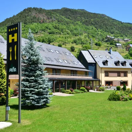 Hotel & Restaurante Peña