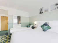 Mercure Paris Orly Airport Hotels in Orly