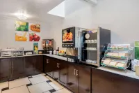 Quality Inn & Suites Albuquerque North near Balloon Fiesta Park - breakfast