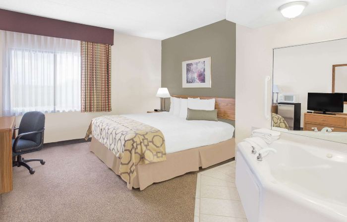 Baymont by Wyndham Janesville