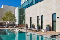 Odessa Marriott Hotel & Conference Center - Pools