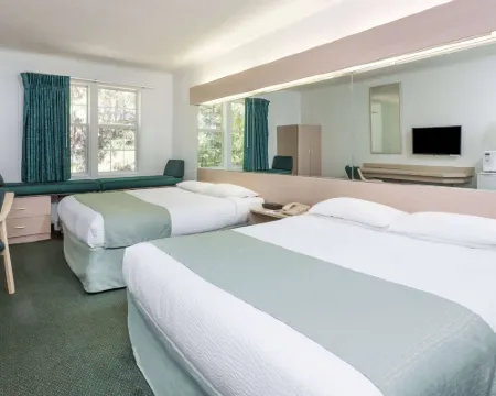 ไมโครเทลอินน์ บายวินด์แฮม เอเธนส์ โรงแรมในเอเธนส์