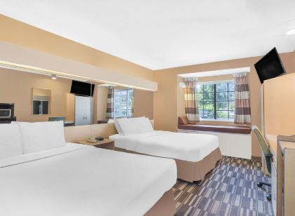 Microtel Inn & Suites by Wyndham Salisbury