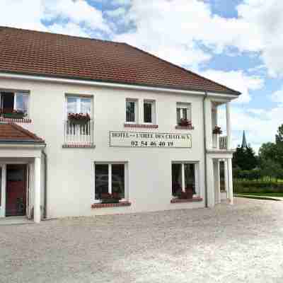 L'Oree des Chateaux Hotel Exterior