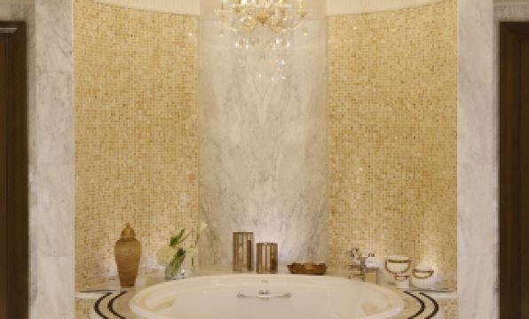 Al Habtoor Palace Dubai