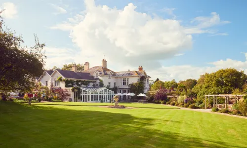 Summer Lodge Country House Hotel