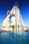 Real Praia Hotel - piscine