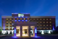 Holiday Inn Express & Suites Laurel Hotels near Edible Arrangements