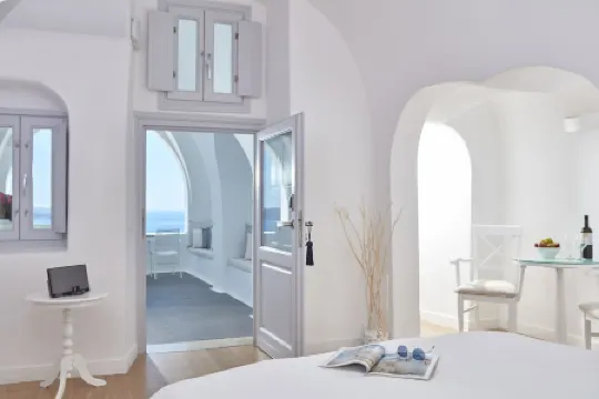 Katikies Santorini - The Leading Hotels Of The World
