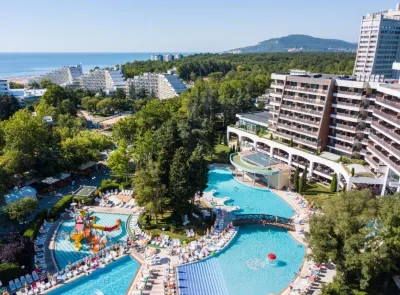 Flamingo Grand Hotel & Spa Отели в г. Kranevo