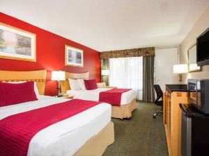 Ramada by Wyndham & Suites Warner Robins