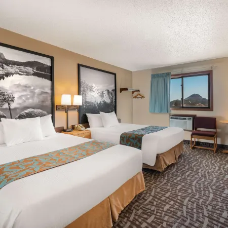 Super 8 by Wyndham Hill City/Mt Rushmore/ Area