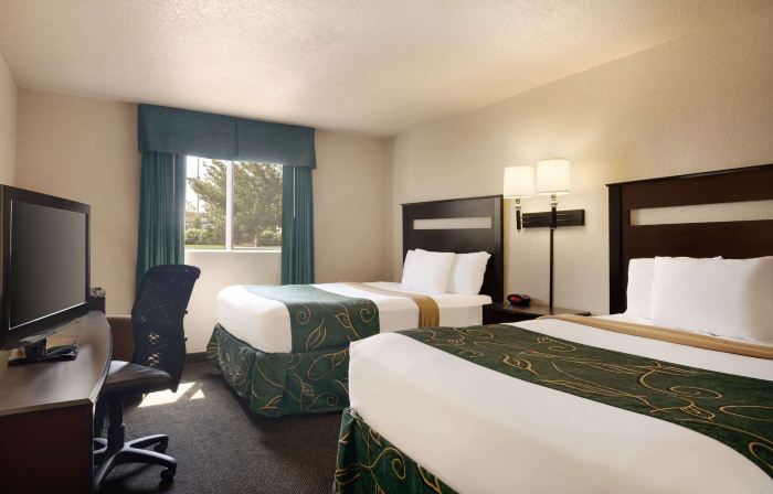Travelodge by Wyndham Jefferson City