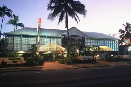 Hotel Tropiq