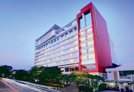 더 알츠 호텔 수영장