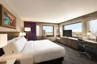 InterContinental Hotels Saint Paul Riverfront