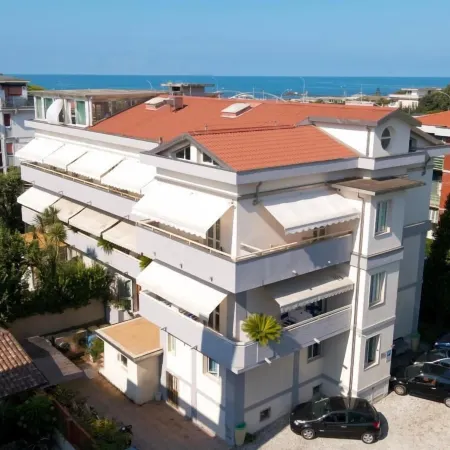 Hotel Domus