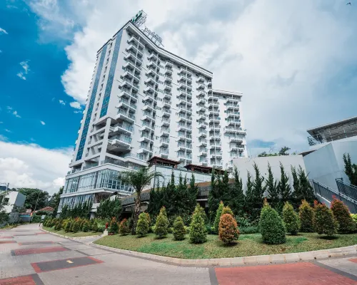 Nemuru Grand Bhuvana Ciawi Hotels near Pajajaran Street